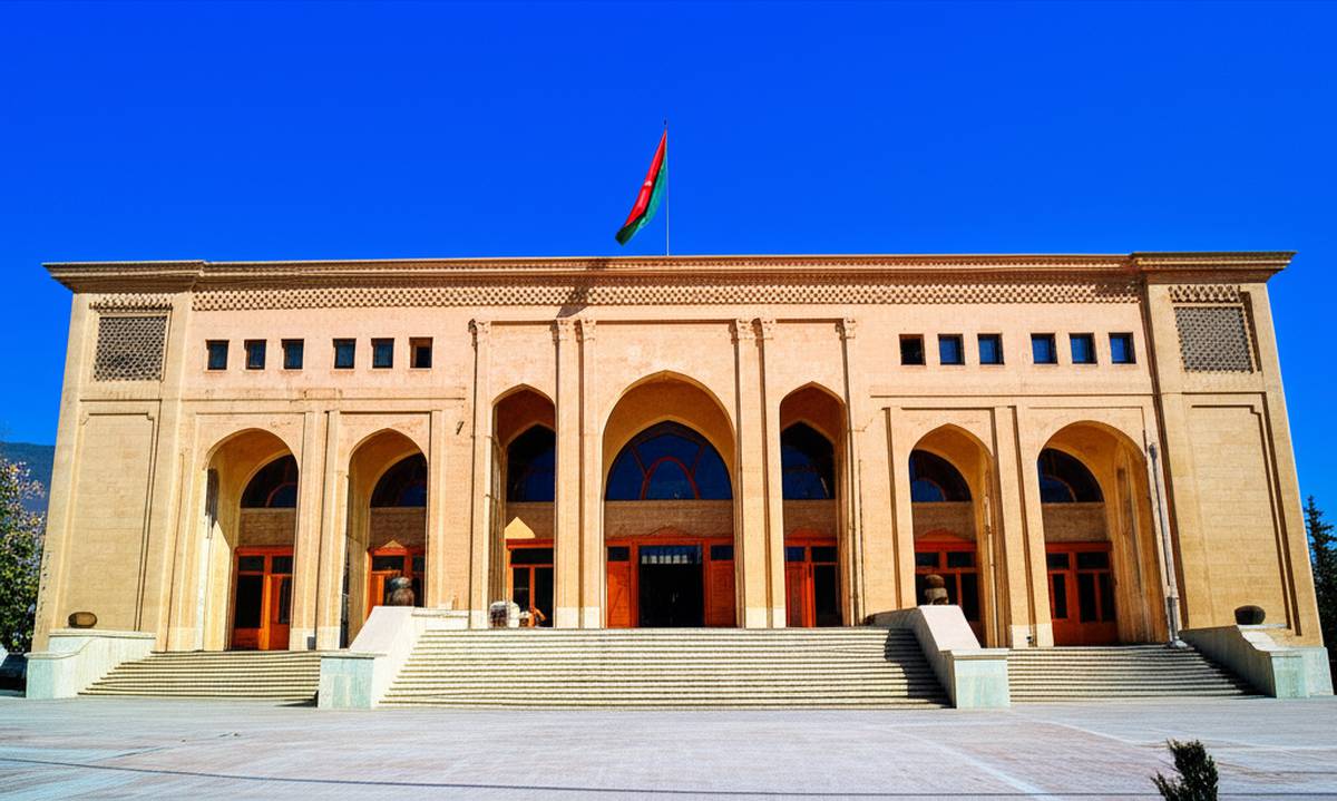 موزه آذربایجان تبریز | هر آنچه قبل از بازدید باید بدانید